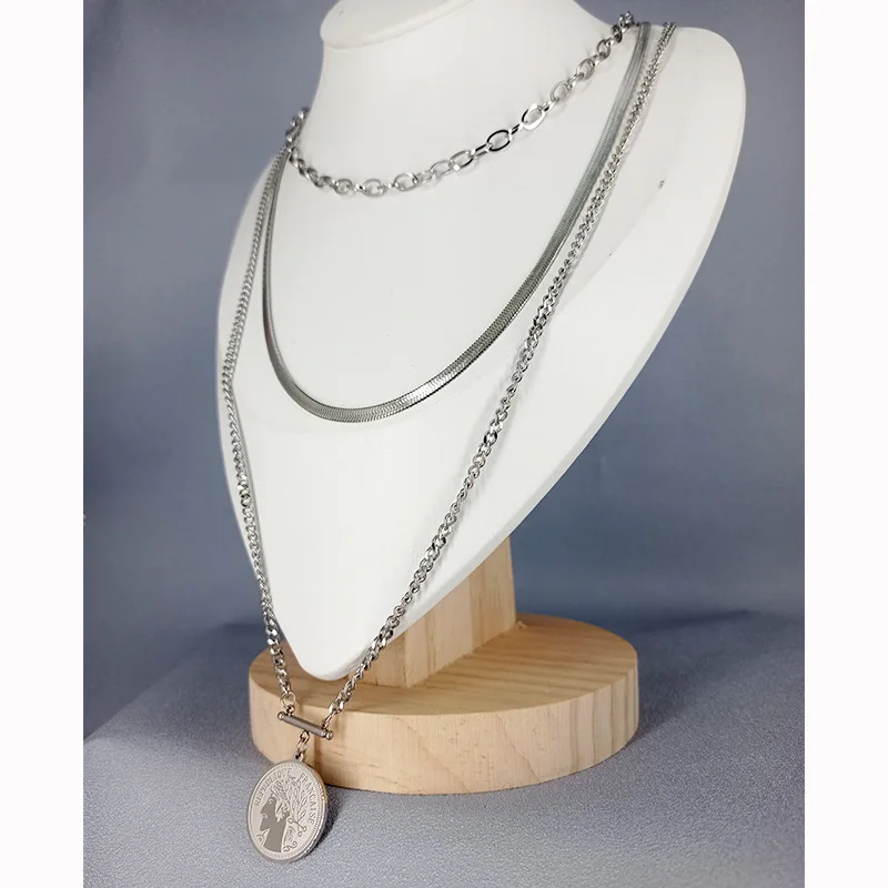 Vintage Stainless Titanium Steel Necklace For Women Bohemia Gold Coin Snake Choker Necklace Female Jewelry 2021 New
Vintage Stainless Titanium Steel Necklace For Women Bohemia Gold Coin Snake Choker Necklace Female Jewelry 2021 New