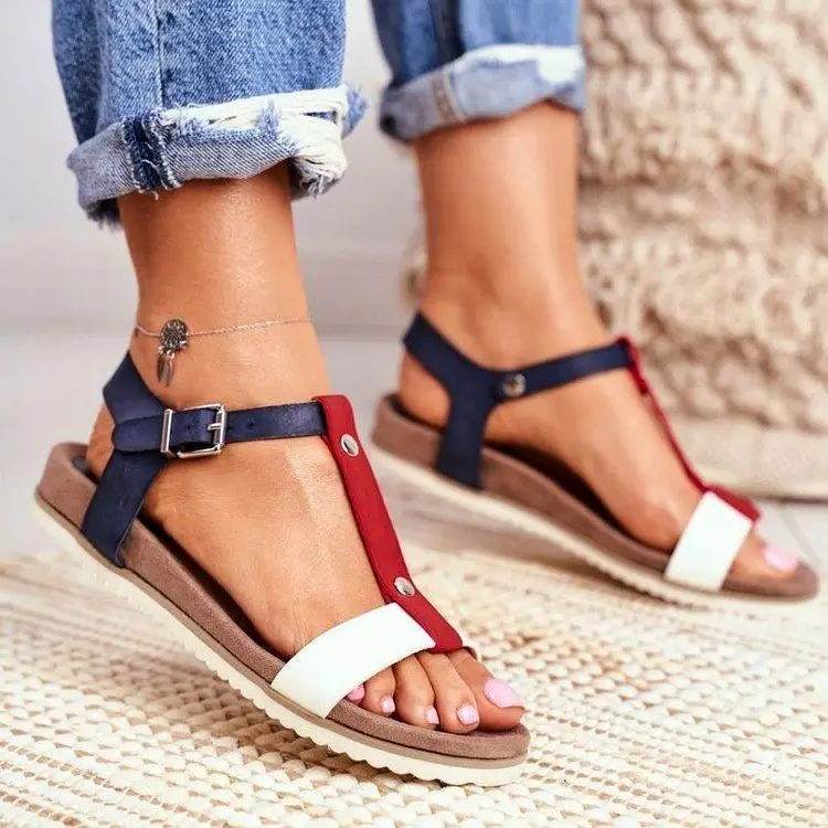 2021 Summer new arrival fashion flat color matching casual buckle sandals women shoes plus size outdoor fish mouth sandals, Red or customized
2021 Summer new arrival fashion flat color matching casual buckle sandals women shoes plus size outdoor fish mouth sandals, Red or customized