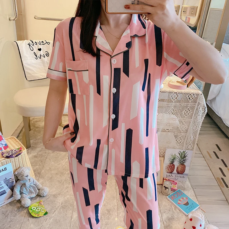 Summer Wholesale Women's Sleepwear Short Sleeves Pants 2Pcs Sets Pajamas Printed Lapel Casual Home Wear For Lady, Picture shows
Summer Wholesale Women's Sleepwear Short Sleeves Pants 2Pcs Sets Pajamas Printed Lapel Casual Home Wear For Lady, Picture shows