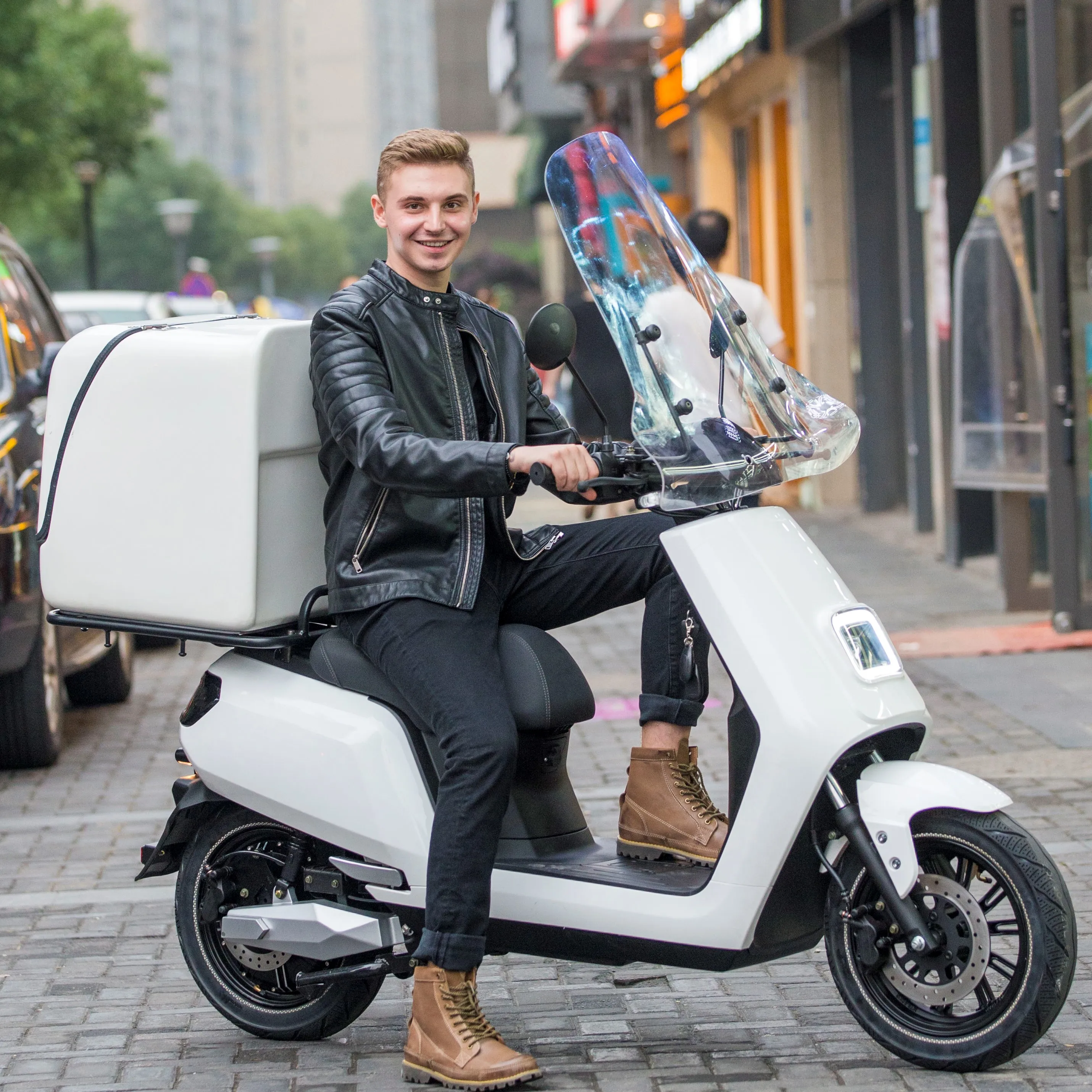 electric delivery motorcycle