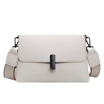 Women's spring and summer European and American retro fashion simple one-shoulder messenger large-capacity bag, Picture color , can be customized
Women's spring and summer European and American retro fashion simple one-shoulder messenger large-capacity bag, Picture color , can be customized