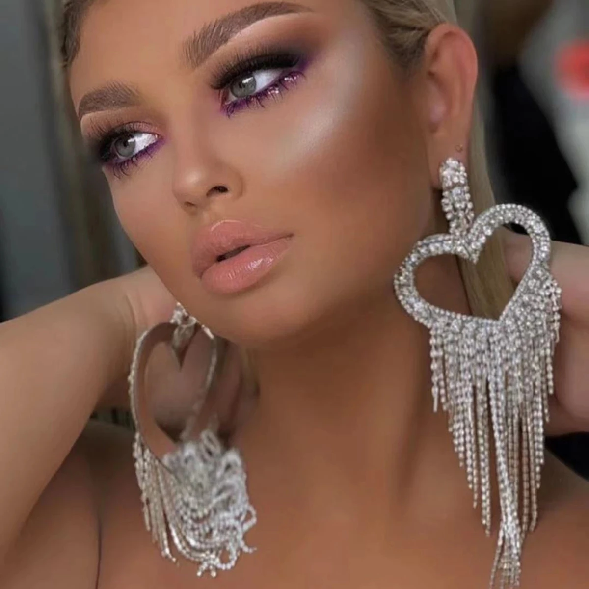 JL New Trend Ladies Big Heart Hoop Earring Rhinestone Claw Chain Tassel Heart Pendant Earrings Party Fashion Jewelry Accessories, Gold/silver
JL New Trend Ladies Big Heart Hoop Earring Rhinestone Claw Chain Tassel Heart Pendant Earrings Party Fashion Jewelry Accessories, Gold/silver