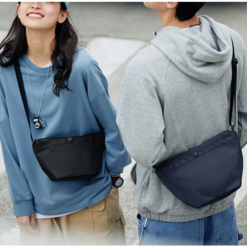 Shoulder bag men and women messenger bag student Japanese department handbag, Pure color
Shoulder bag men and women messenger bag student Japanese department handbag, Pure color