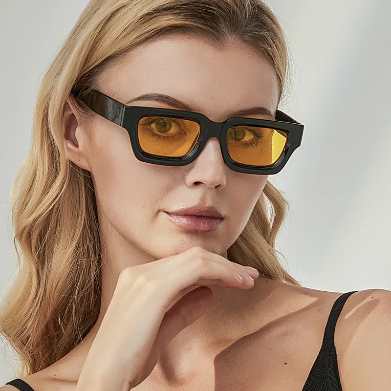 LBAshades 6384 Vintage frame wide frame square sunglasses 2023 new sunglasses wholesale uv400 sunglasses
LBAshades 6384 Vintage frame wide frame square sunglasses 2023 new sunglasses wholesale uv400 sunglasses