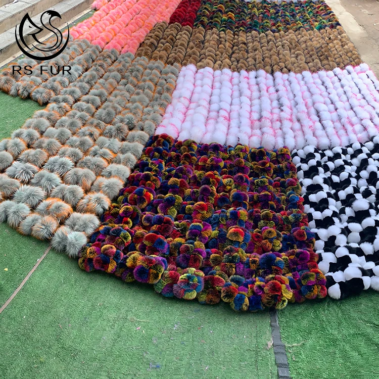 Wholesale fashion custom color fluffy fur slides lady real fur slippers flip flop for women, Pink,yellow,white,black,green,or custom
Wholesale fashion custom color fluffy fur slides lady real fur slippers flip flop for women, Pink,yellow,white,black,green,or custom