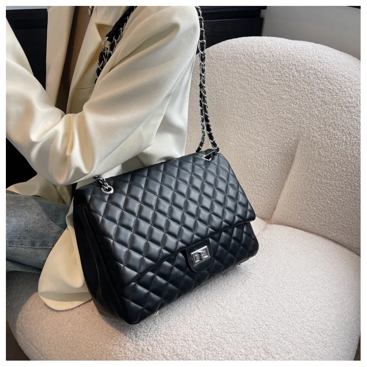 Xinyu designer women handbags 2021 new Korean version large-capacity rhombic chain shoulder bag fashion all-match messenger bag
Xinyu designer women handbags 2021 new Korean version large-capacity rhombic chain shoulder bag fashion all-match messenger bag