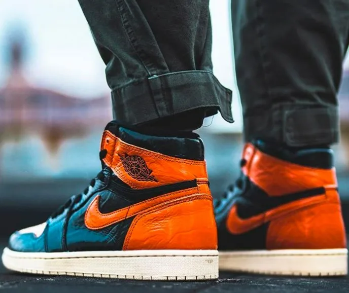 2021 Hot Sale Men Designer Shoes Air Jordan 1 Retro High Og Shattered Backboard 3.0 Men Nike Shoes
2021 Hot Sale Men Designer Shoes Air Jordan 1 Retro High Og Shattered Backboard 3.0 Men Nike Shoes