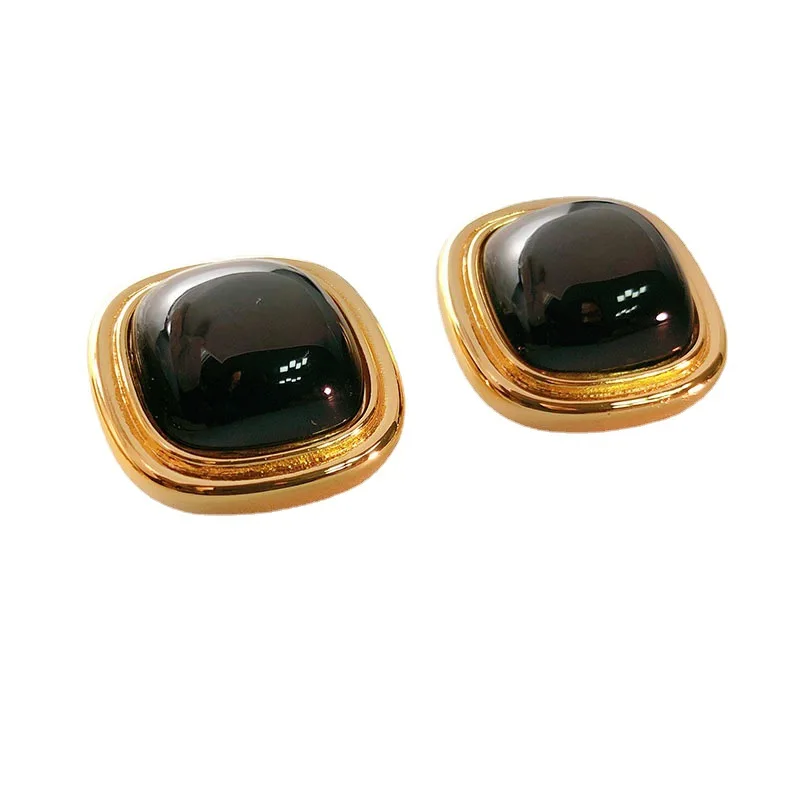 Amazon 18K real gold electroplating golden gemstone earrings female personality without pierced ear clip Flower earrings
Amazon 18K real gold electroplating golden gemstone earrings female personality without pierced ear clip Flower earrings