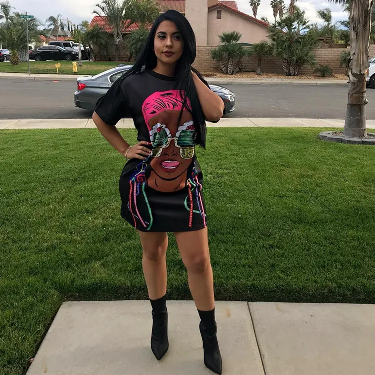 2020 Aliexpress INS Amazon African Women Dress Short Sleeve Character CartoonPint Loose Office Lady Casual Fashion Lady Dress, Wine red,white,black
2020 Aliexpress INS Amazon African Women Dress Short Sleeve Character CartoonPint Loose Office Lady Casual Fashion Lady Dress, Wine red,white,black