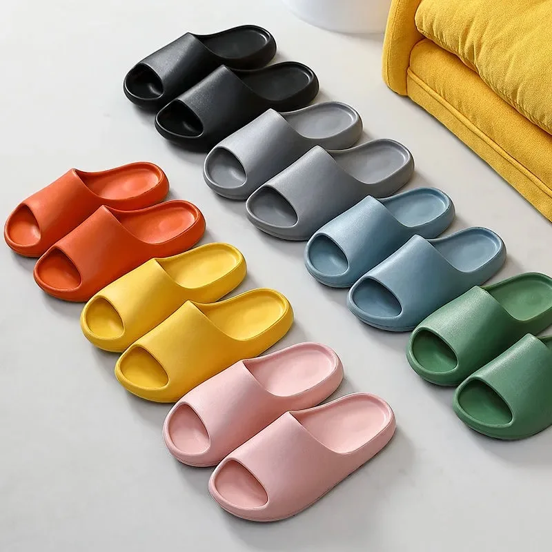 New color fashion foam runner sexy soft eva slipper slide footwear brand plastic shower bathroom rubber plastic yeezy slipper
New color fashion foam runner sexy soft eva slipper slide footwear brand plastic shower bathroom rubber plastic yeezy slipper