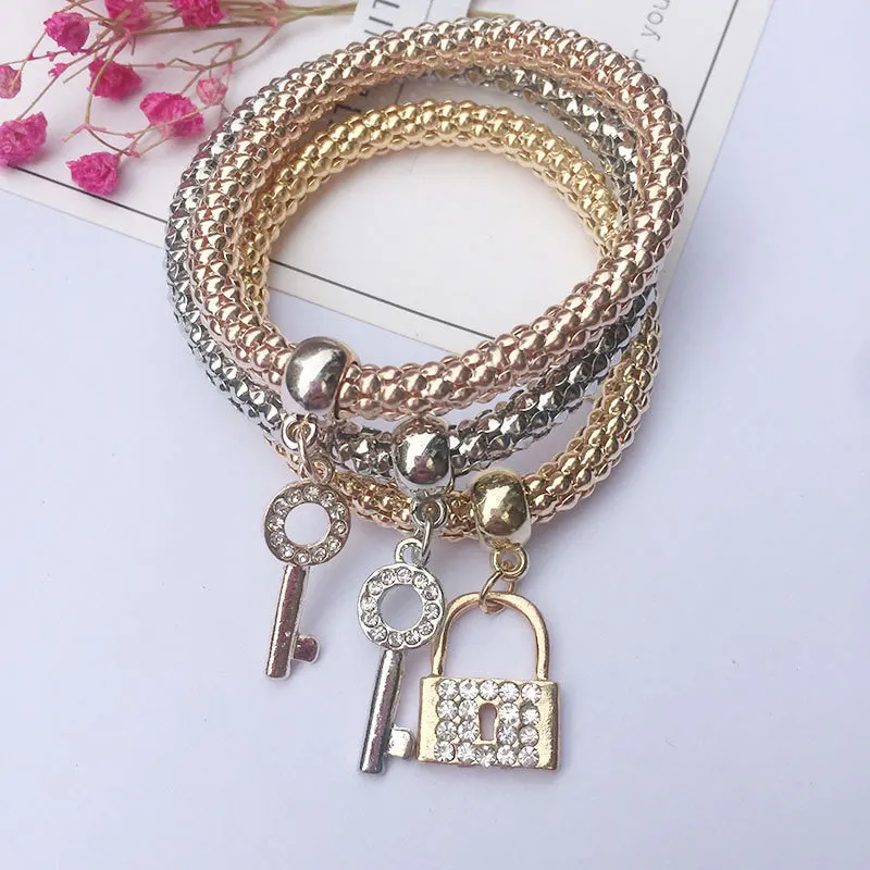 Lovely Baby Kids Boys Girls Charms Bracelets 18k Gold Plated Multicolor Corn Chain Bracelets For Girls
Lovely Baby Kids Boys Girls Charms Bracelets 18k Gold Plated Multicolor Corn Chain Bracelets For Girls