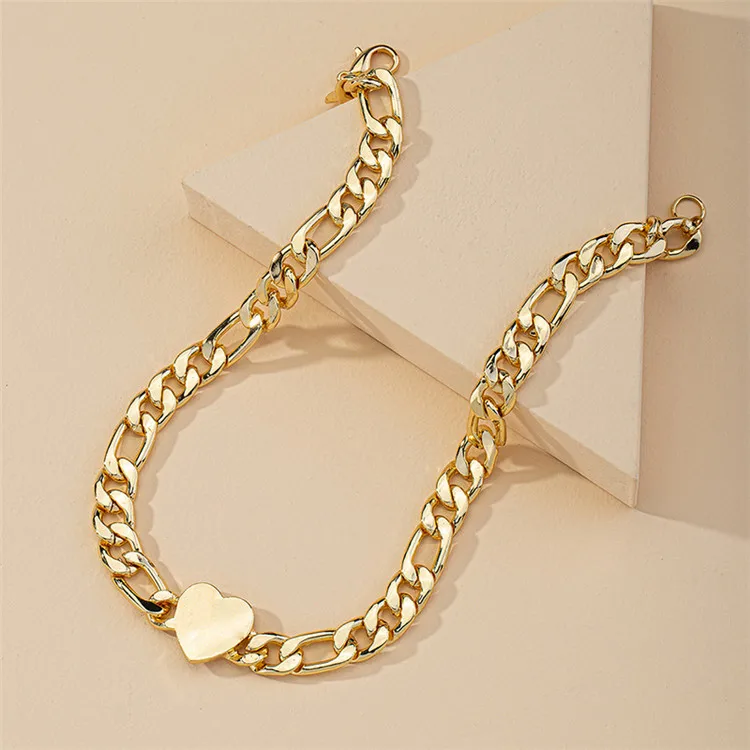 Gold Plated Hip Hop Simple Chunky Chain Love Heart Pendant Choker Necklace For Women
Gold Plated Hip Hop Simple Chunky Chain Love Heart Pendant Choker Necklace For Women