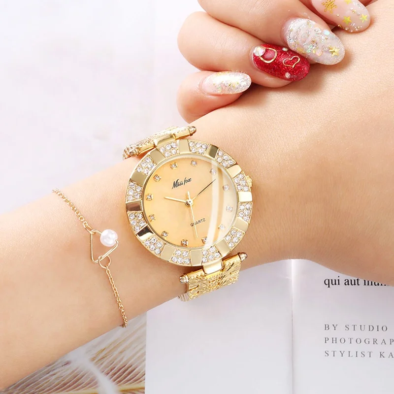 New Women Watches Luxury Fashion Casual Ladies Watch Women Quartz Diamond Geneva Lady Bracelet Wrist Watches Women Bling Jewelry
New Women Watches Luxury Fashion Casual Ladies Watch Women Quartz Diamond Geneva Lady Bracelet Wrist Watches Women Bling Jewelry