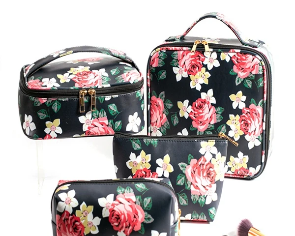 2021 Mini Cosmetic Travel Case Makeup Set Scrubba Wash Bag Cosmetic Small Makeup Bag Kit Monogramm Cosmetic Bag, As picture show
2021 Mini Cosmetic Travel Case Makeup Set Scrubba Wash Bag Cosmetic Small Makeup Bag Kit Monogramm Cosmetic Bag, As picture show
