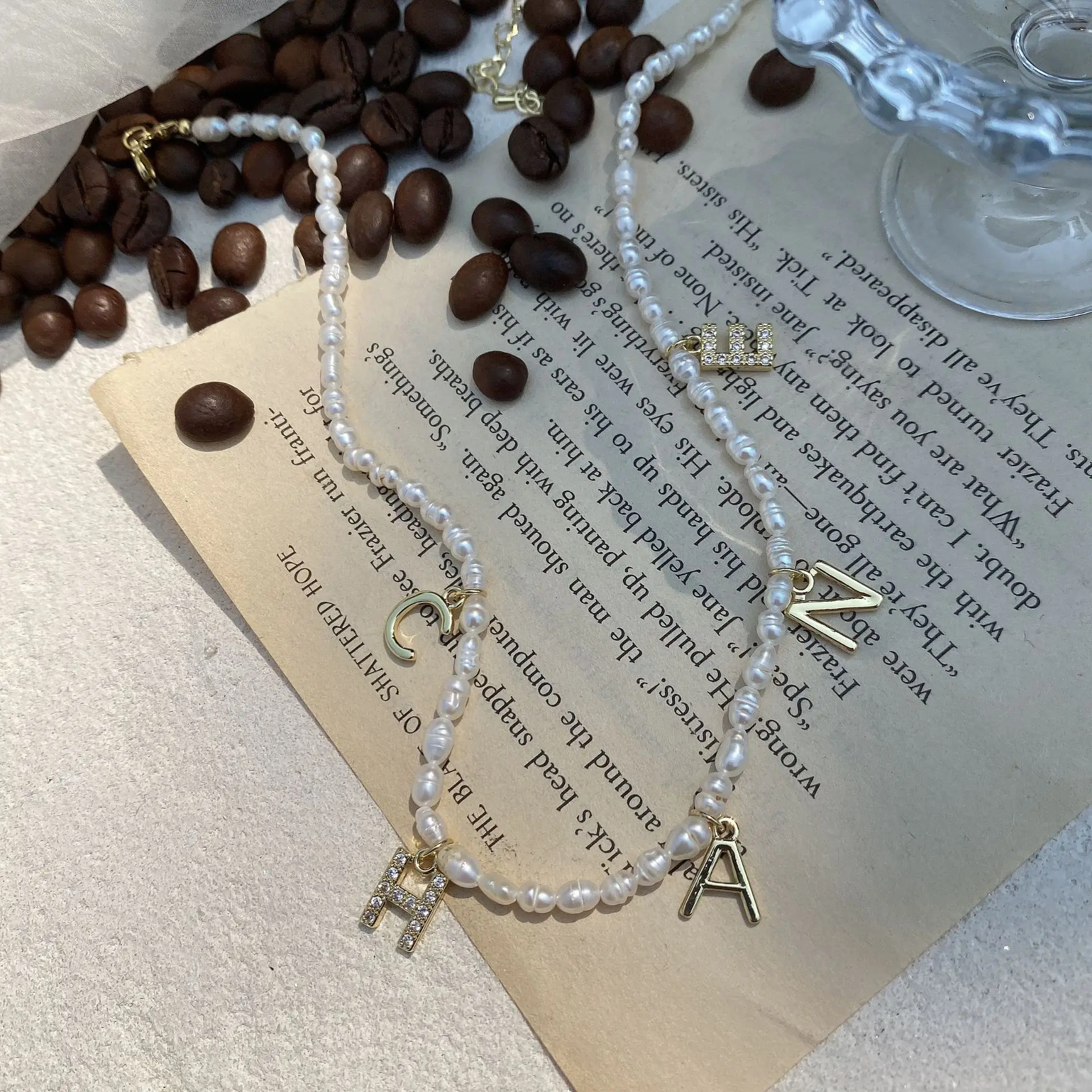 Hot Selling Initial Korean Charm Letter Pearl Beaded Necklace, Sliver/gold/rose gold
Hot Selling Initial Korean Charm Letter Pearl Beaded Necklace, Sliver/gold/rose gold