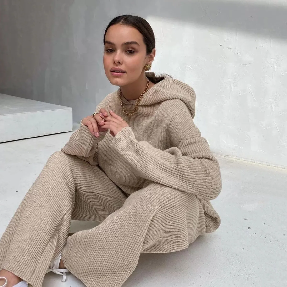 winter clothes for women cotton elegant rib fabric two piece set sweater hoodie and wide leg pants knitted suit, 4 colors
winter clothes for women cotton elegant rib fabric two piece set sweater hoodie and wide leg pants knitted suit, 4 colors