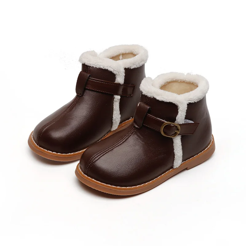 2021 winter kids shoes high quality wanrm snow boot for kids ankle boots rubber sole kids boots
2021 winter kids shoes high quality wanrm snow boot for kids ankle boots rubber sole kids boots
