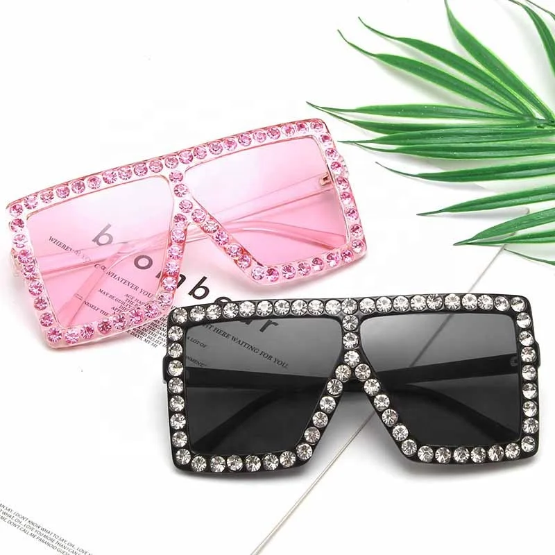 2020 Fashion hot sales sun glasses luxury colourful crystal square big frame women sunglasses diamond shade, Customized color
2020 Fashion hot sales sun glasses luxury colourful crystal square big frame women sunglasses diamond shade, Customized color