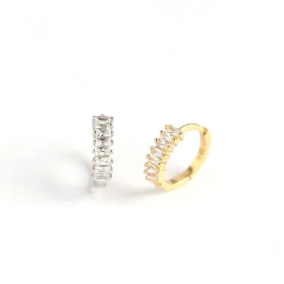 S925 sterling silver cz earings rectangular zircon silver hoop earring for woman jewelry, As picture ,many color
S925 sterling silver cz earings rectangular zircon silver hoop earring for woman jewelry, As picture ,many color