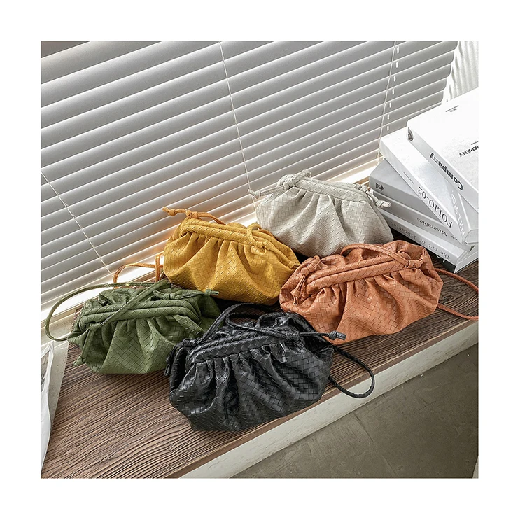 Weaving Design PU Leather Handbags For Women Solid Color Crossbody Bags Luxury Brand Wrinkled Shoulder Bags Clip Purses Clutch
Weaving Design PU Leather Handbags For Women Solid Color Crossbody Bags Luxury Brand Wrinkled Shoulder Bags Clip Purses Clutch