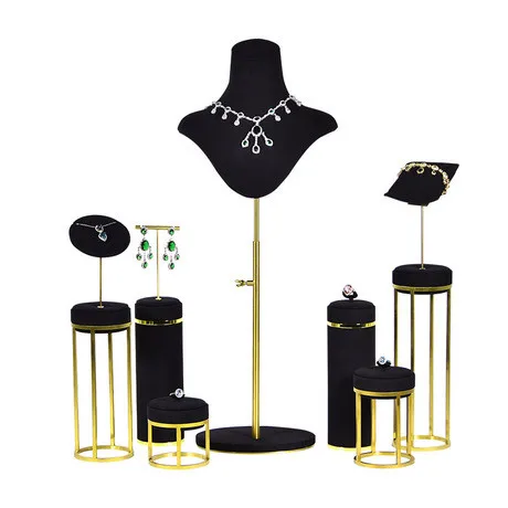 New arrival customized LOGO microfiber jewelry display shelf luxury metal jewelry display props
New arrival customized LOGO microfiber jewelry display shelf luxury metal jewelry display props