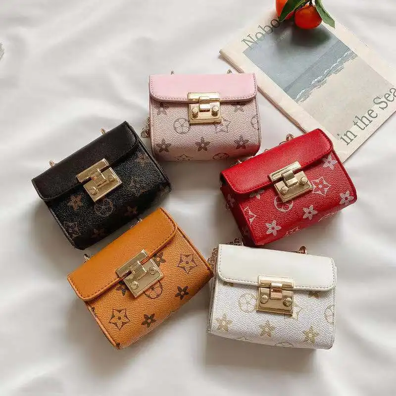 Children Bag Women 2021 New Children Bag Small Satchel Foreign Style Fashion Satchel Girl Cross Satchel small leather coin purse
Children Bag Women 2021 New Children Bag Small Satchel Foreign Style Fashion Satchel Girl Cross Satchel small leather coin purse