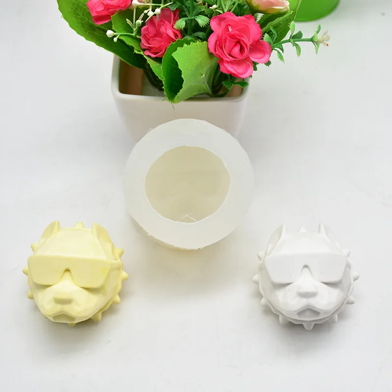 DIY Baking Utensils Bully Dog Car Aromatherapy Plaster Cake Cream Biscuit Mold Decoration Silicone Mold Accessories Supplies
DIY Baking Utensils Bully Dog Car Aromatherapy Plaster Cake Cream Biscuit Mold Decoration Silicone Mold Accessories Supplies