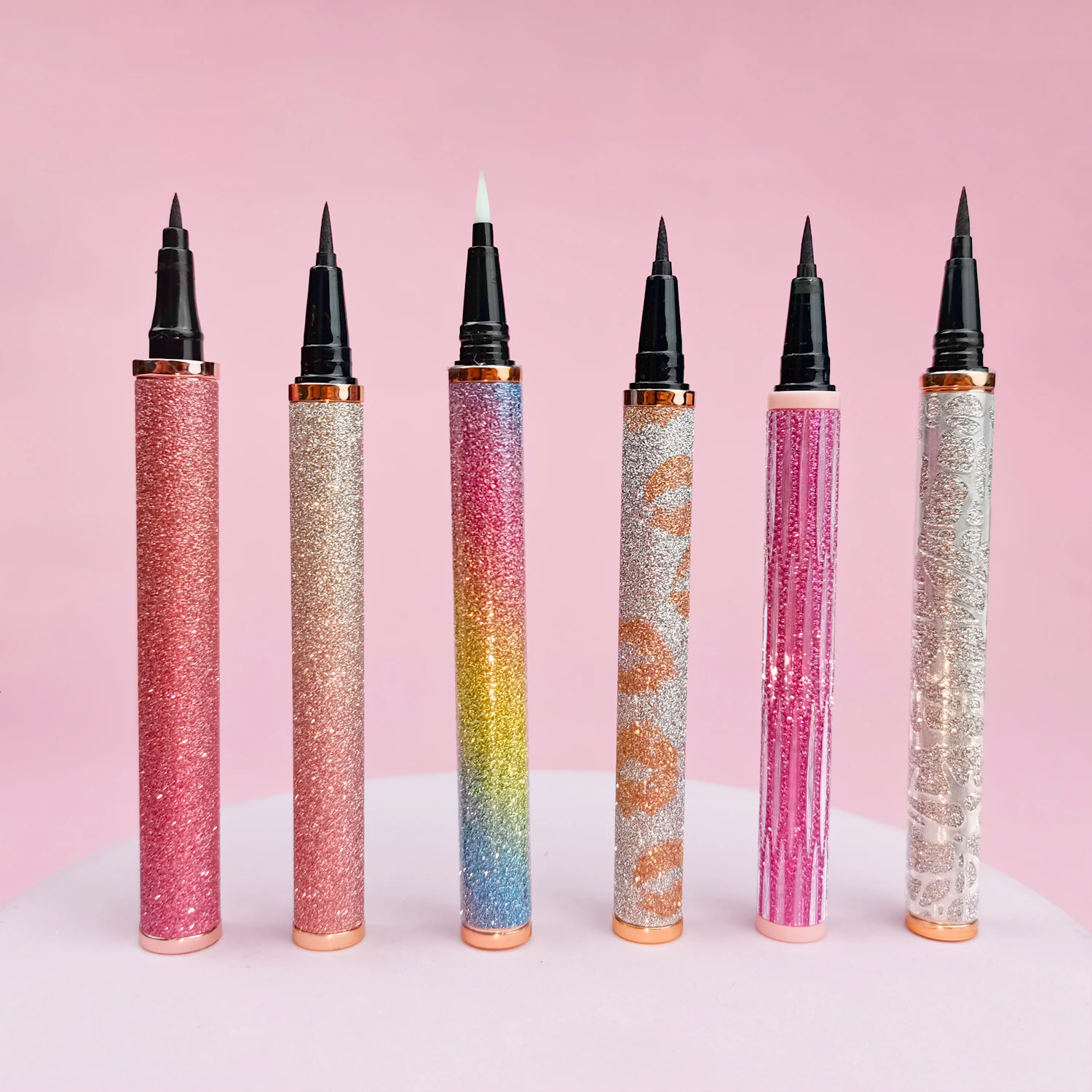Hot Selling Magic Eyeliner High Quality Waterproof Black And Colorful Lash Glue Pen 
Hot Selling Magic Eyeliner High Quality Waterproof Black And Colorful Lash Glue Pen