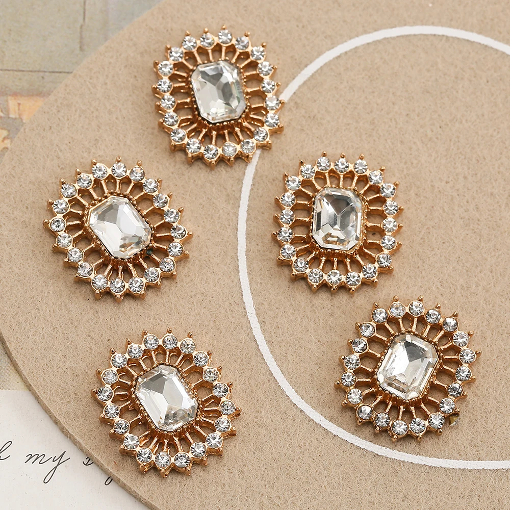 Alloy Crystal retro edging diamond jewelry buckle accessories Square Rhinestone buckle diy handmade clothing bag materials, As shown 
Alloy Crystal retro edging diamond jewelry buckle accessories Square Rhinestone buckle diy handmade clothing bag materials, As shown