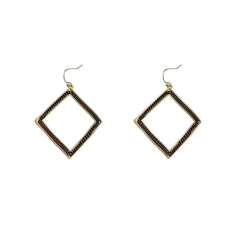 Hot Selling Gold Oil Drop Geometric Frame Pendant Earring Impressive Oil Drop Hollow Square Rhombus Drop Earring For Ladies
Hot Selling Gold Oil Drop Geometric Frame Pendant Earring Impressive Oil Drop Hollow Square Rhombus Drop Earring For Ladies