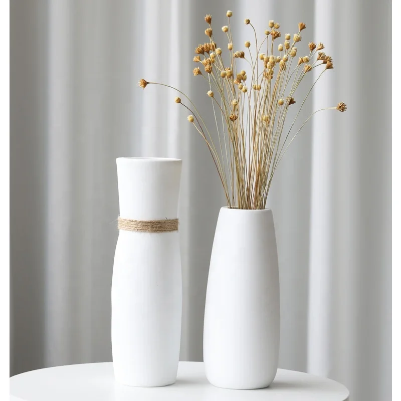 Wholesale High Quality Porcelain Ceramic White Flower Vase For Home Decor White Nordic Vase Decoration
Wholesale High Quality Porcelain Ceramic White Flower Vase For Home Decor White Nordic Vase Decoration