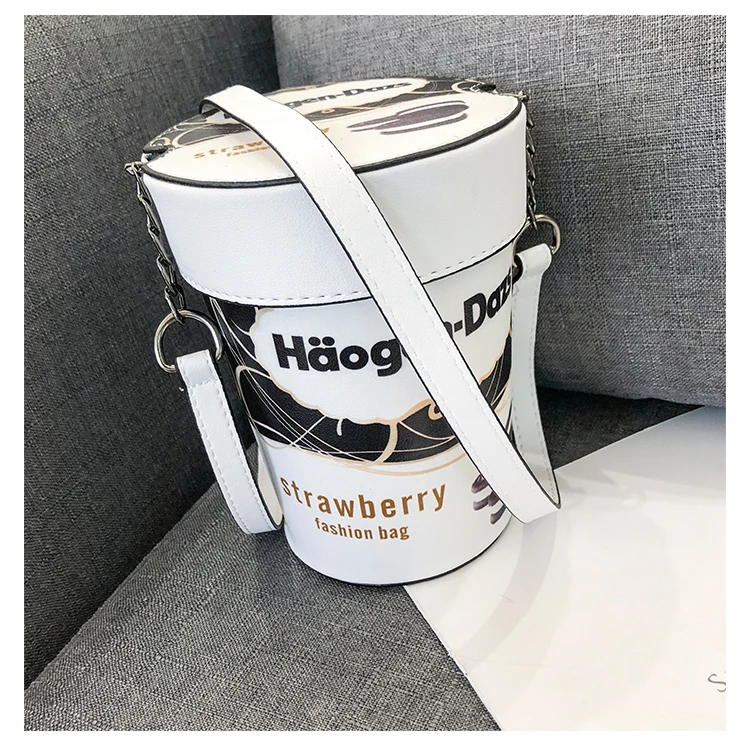 Fake Ice Cream Cup Shape Mini Handbags for Women PU Leather Small Chain Clutch Crossbody Girl Creative Shoulder Messenger Bag, Black,red,brown and customzied
Fake Ice Cream Cup Shape Mini Handbags for Women PU Leather Small Chain Clutch Crossbody Girl Creative Shoulder Messenger Bag, Black,red,brown and customzied
