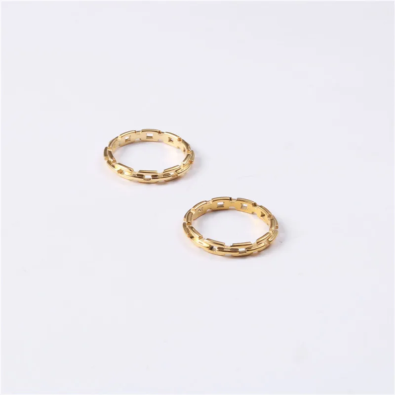 High End 18K Plain Gold Individuality Chain Rings Stainless Steel Trendy Simple Gold Plated Jewelry
High End 18K Plain Gold Individuality Chain Rings Stainless Steel Trendy Simple Gold Plated Jewelry