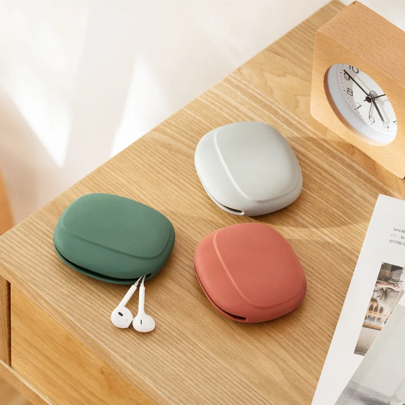 New arrival Portable silicone storage bag mini earphone silicone case, Red/green/white
New arrival Portable silicone storage bag mini earphone silicone case, Red/green/white