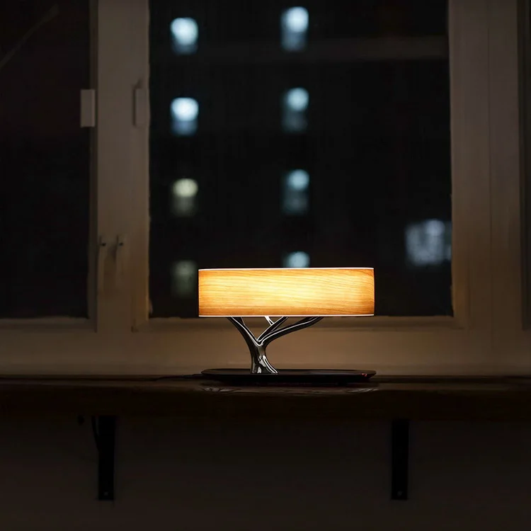 2020 Hot Selling Funny Tree Light Wooden Led Table Lamp With Wireless Charger And Speaker