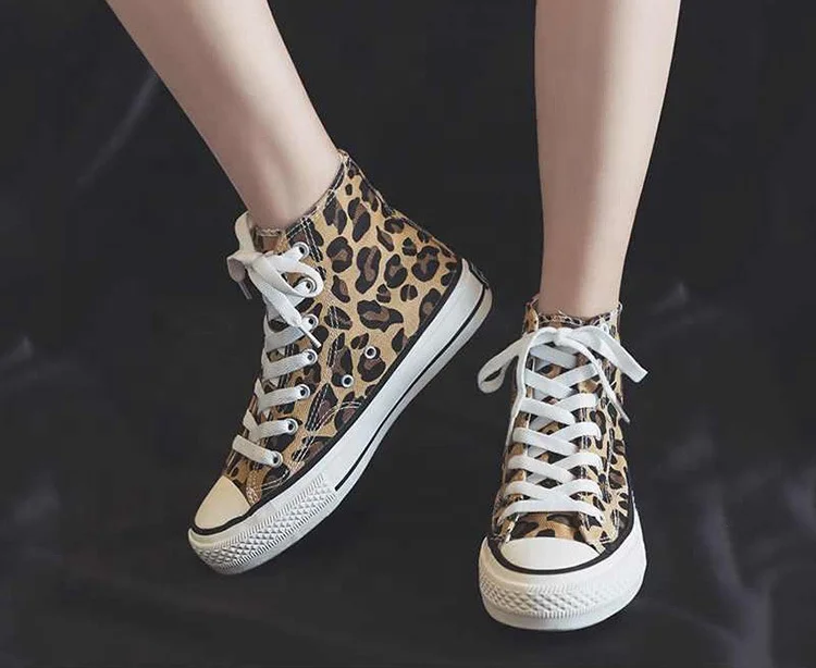 2021 New style factory wholesale cheap faddish canvas shoes leopard printed slip on fashion flat sneakers casual shoes for women, Customized colors
2021 New style factory wholesale cheap faddish canvas shoes leopard printed slip on fashion flat sneakers casual shoes for women, Customized colors