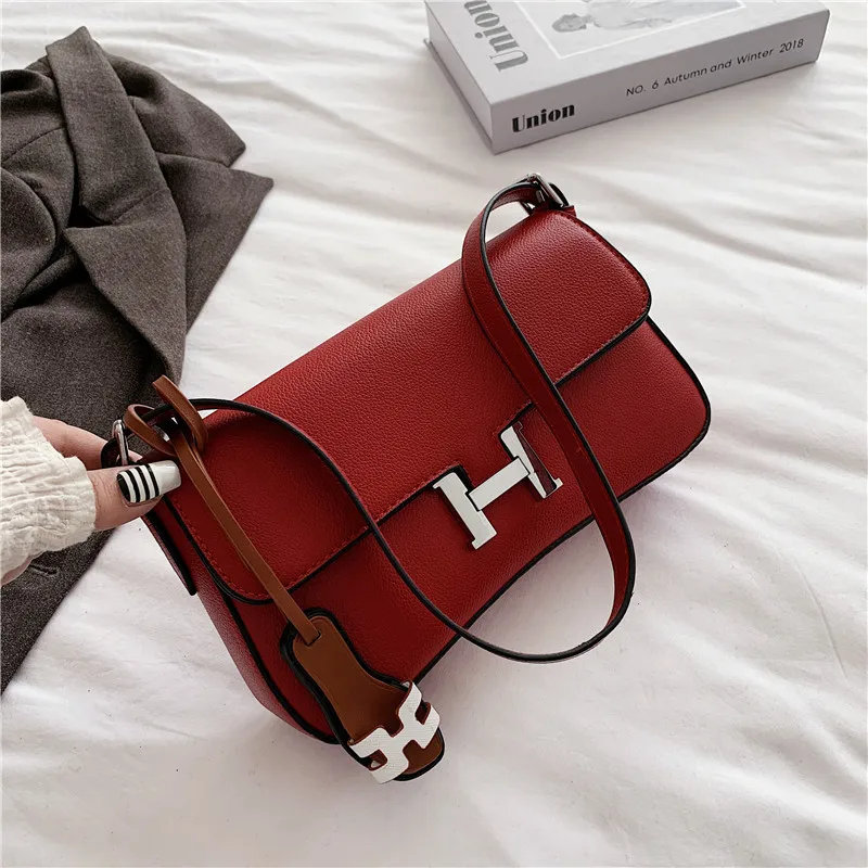 Classic Branded designer handbag H logo cross body bag designer handbag brand H metal messenger bag, 6 color option
Classic Branded designer handbag H logo cross body bag designer handbag brand H metal messenger bag, 6 color option