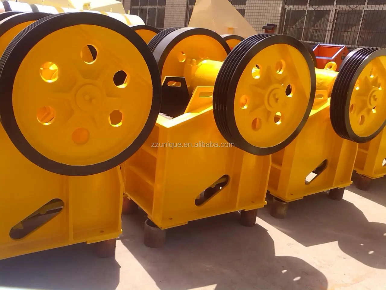 High efficient crushing plant stone jaw crusher PEF250*400/small jaw crusher