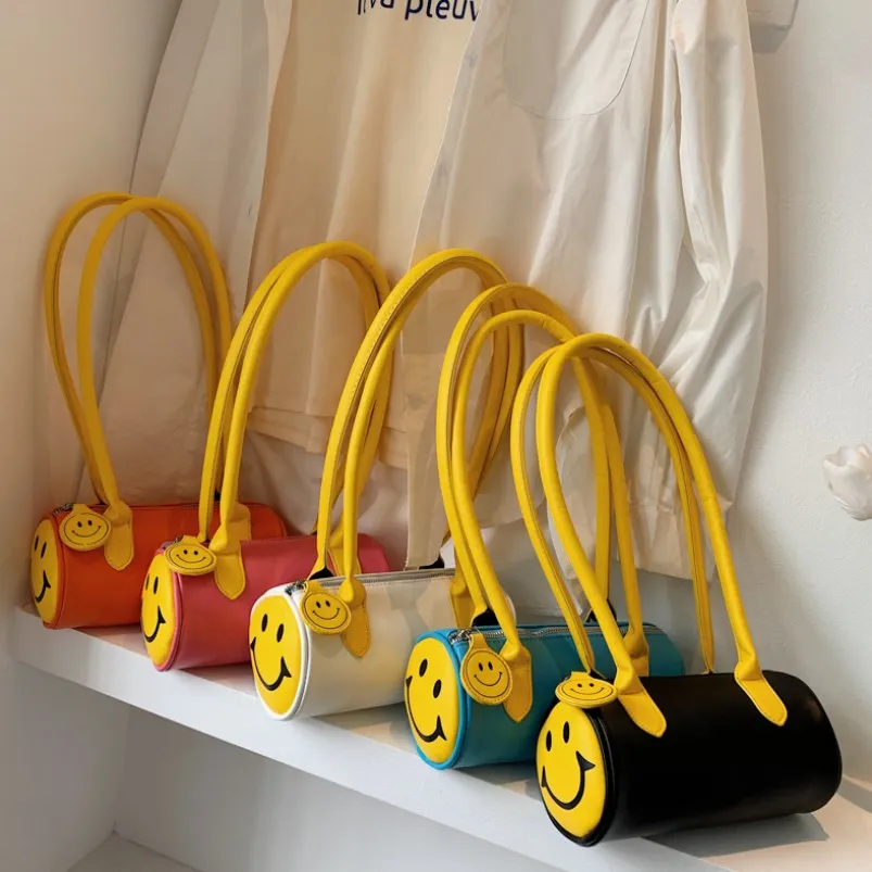 2021 New arrival fashion shoulder smiley face bag ladies casual cylinder bag handbag for women
2021 New arrival fashion shoulder smiley face bag ladies casual cylinder bag handbag for women