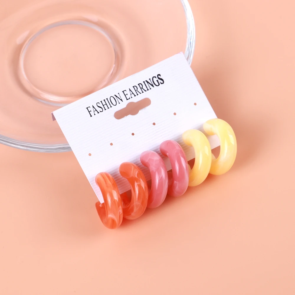 2024 Designer Colored Clear Glass Glazed Marble 3 pairs 1 set Retro Small C-shaped Acrylic Jewelry Hoop Earrings for Women Girls
2024 Designer Colored Clear Glass Glazed Marble 3 pairs 1 set Retro Small C-shaped Acrylic Jewelry Hoop Earrings for Women Girls