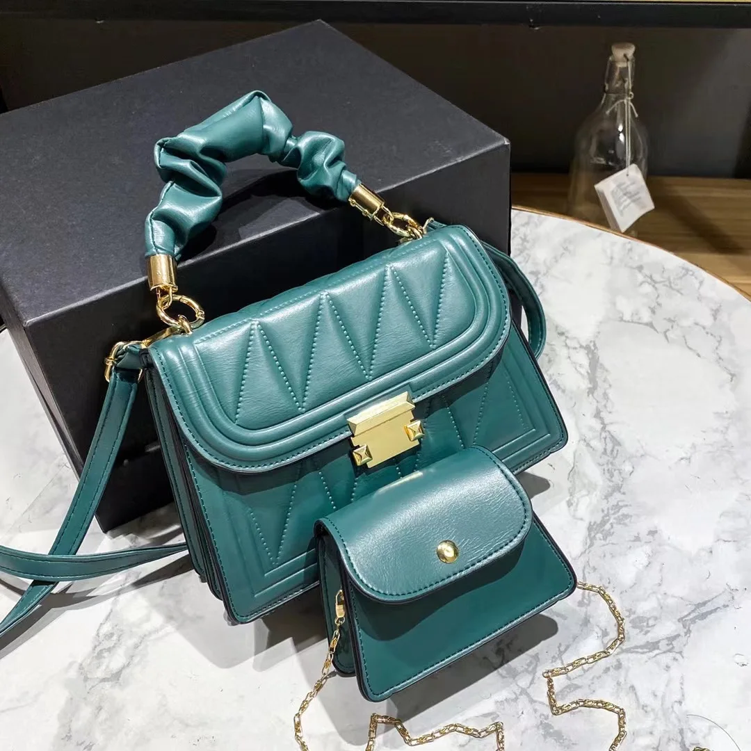 Pure color foreign trade bag female new style fashion jelly small bag mother and child bag shoulder messenger female bag handbag
Pure color foreign trade bag female new style fashion jelly small bag mother and child bag shoulder messenger female bag handbag