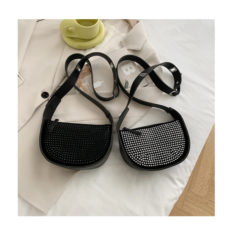 New Shiny Rhinestone Half Moon Shoulder Messenger Bags For Women Fashion Saddle Bags Luxury Semicircle Handbags and Purses sac
New Shiny Rhinestone Half Moon Shoulder Messenger Bags For Women Fashion Saddle Bags Luxury Semicircle Handbags and Purses sac