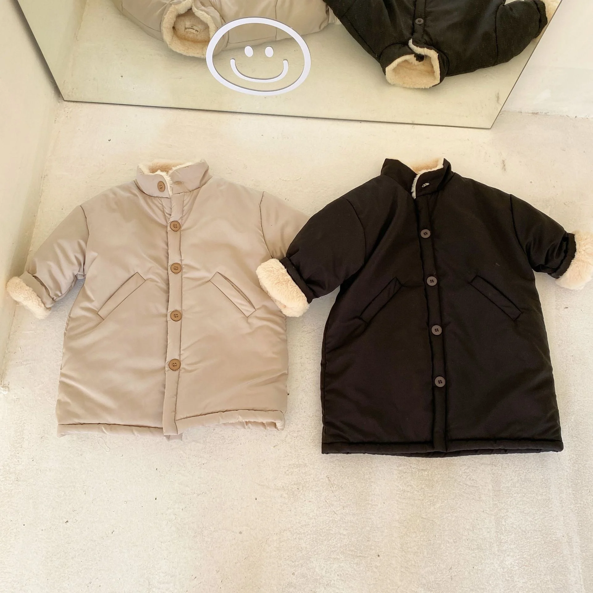 2021 Korean Popular Coat Waterproof Warm Thick Cotton Jacket Children Clothing Winter
2021 Korean Popular Coat Waterproof Warm Thick Cotton Jacket Children Clothing Winter