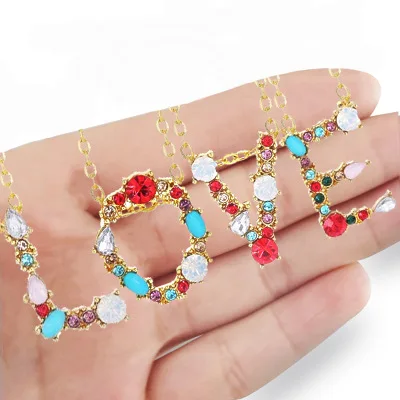 2020New Fashion Gold Rainbow Color Crystal 26 Letter Pendant Necklace Initial Name Letter Charm Necklaces For Women
2020New Fashion Gold Rainbow Color Crystal 26 Letter Pendant Necklace Initial Name Letter Charm Necklaces For Women