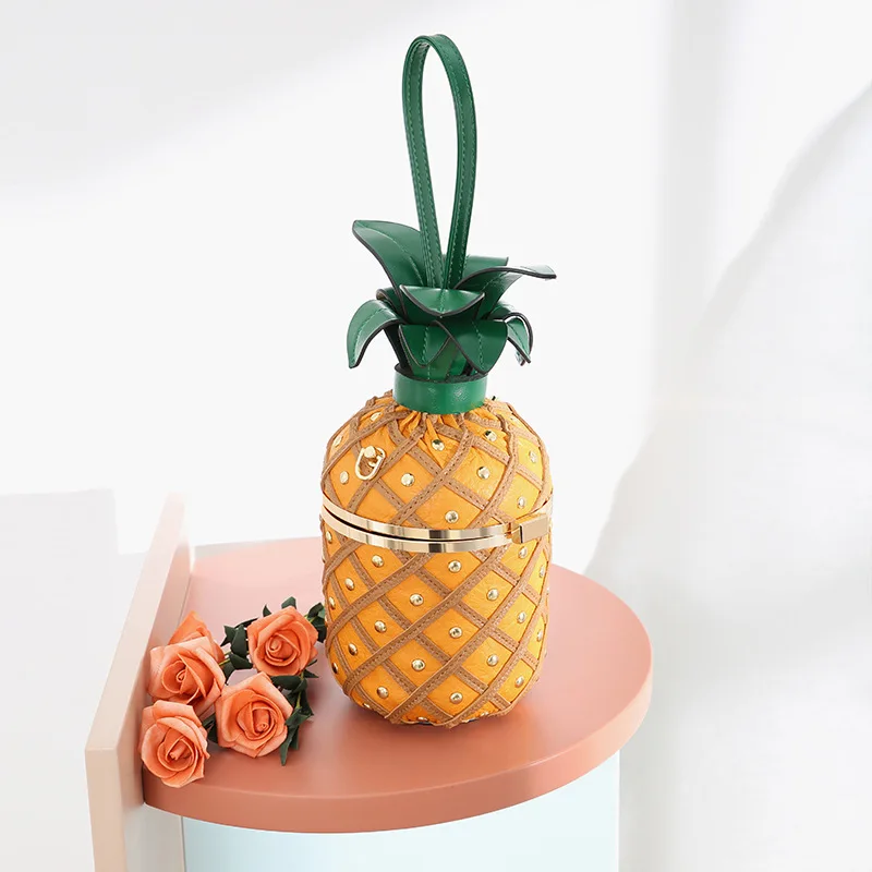 New Trendy Wholesale Unique Mini Purses Crystal Evening Sling Bag 2021 Fashion Mini Makeup Pineapple Bag Women, Pink,black,yellow,brown,beige,green
New Trendy Wholesale Unique Mini Purses Crystal Evening Sling Bag 2021 Fashion Mini Makeup Pineapple Bag Women, Pink,black,yellow,brown,beige,green
