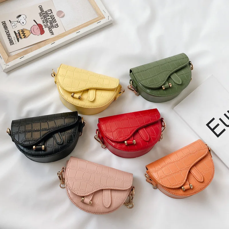 Baby Girls accessories Shoulder Bags Half Circle Pu Leather Children Messenger Bags Trendy Candy Color Saddle Bag Handbag, As picture shows
Baby Girls accessories Shoulder Bags Half Circle Pu Leather Children Messenger Bags Trendy Candy Color Saddle Bag Handbag, As picture shows