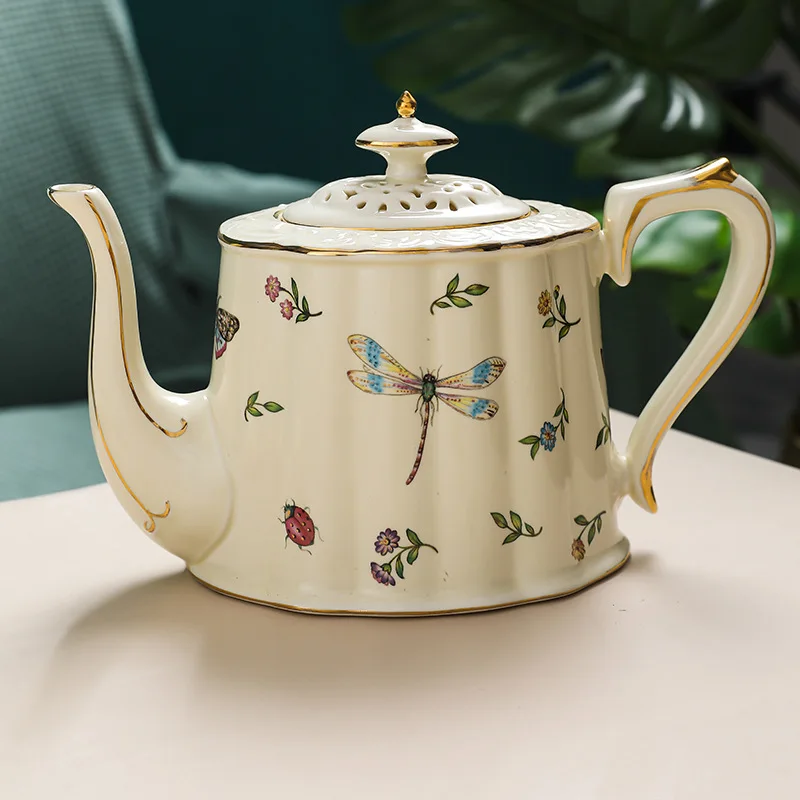 

European ceramic scented tea coffee setpot set butterfly Dragonfly idyllic and retro exquisite retro custom ceramic pot, White
