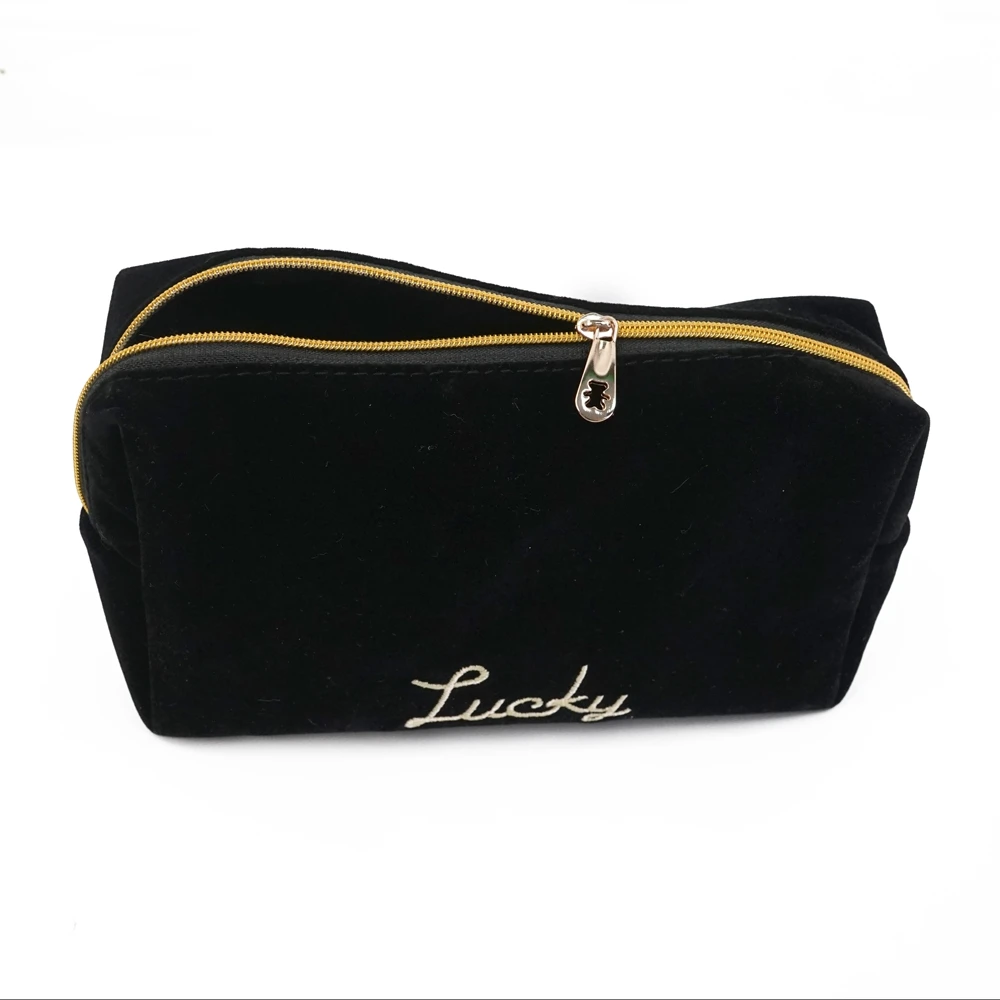 Accept Customized Beauty fashionable high quality velvet make up pouch with zipper
Accept Customized Beauty fashionable high quality velvet make up pouch with zipper