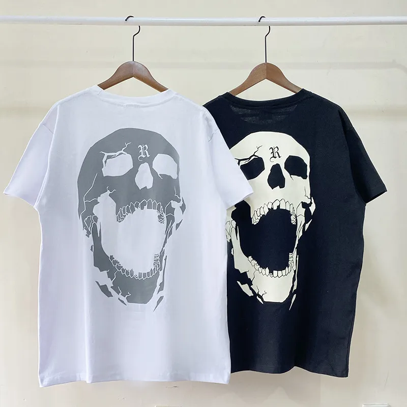 Keel Skull Reflective T-shirt Loose High Street Style Bottoming Shirt Summer Personality Short-sleeved Men Cotton Tee
Keel Skull Reflective T-shirt Loose High Street Style Bottoming Shirt Summer Personality Short-sleeved Men Cotton Tee