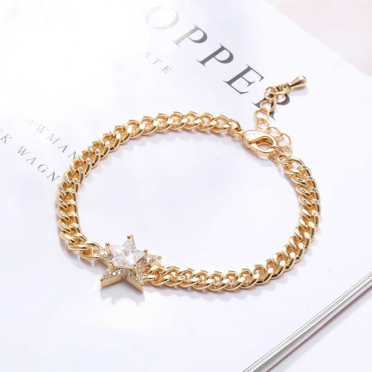 2021 Hot Sale Design Real Gold Plated CZ Star Link Chain Bracelet Crystal Rhinestone Pentagram Cuban Chain Bracelet
2021 Hot Sale Design Real Gold Plated CZ Star Link Chain Bracelet Crystal Rhinestone Pentagram Cuban Chain Bracelet